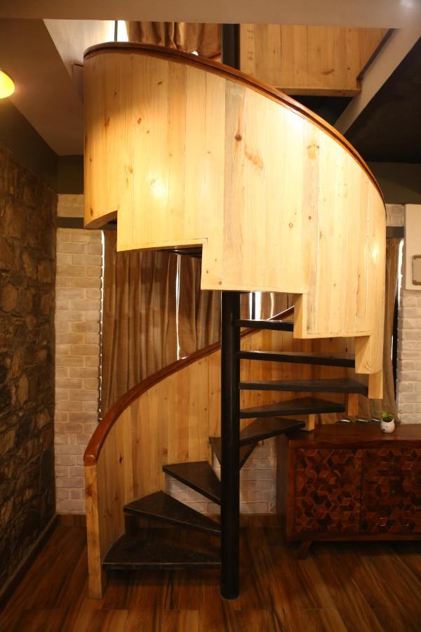 Granny'S Den Resort Rājpur エクステリア 写真